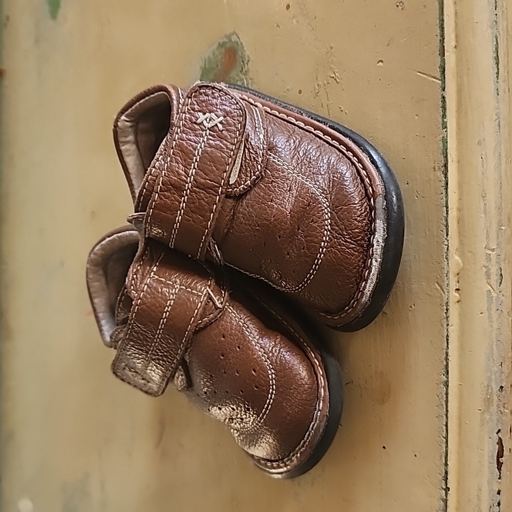 Wee Squeak Loafers Toddler girl/boy size 4